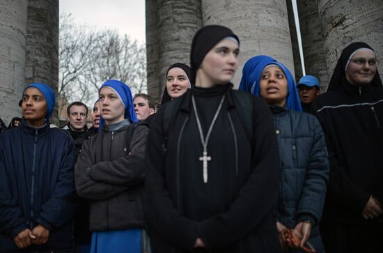 Cardinals vote for new Pope