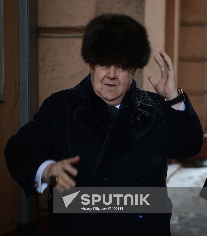 Memorial plaque for poet Sergei Mikhalkov unveiled in Moscow