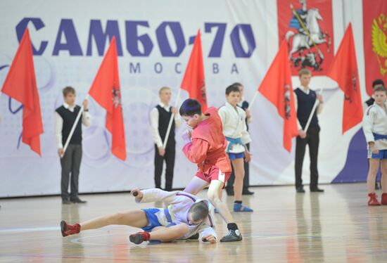 Putin, Sobyanin visit Sambo-70 training center