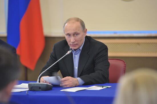 Putin, Sobyanin visit Sambo-70 training center