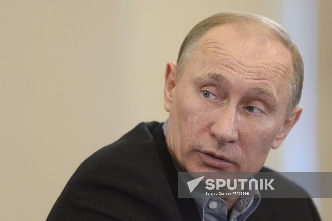 Putin, Sobyanin visit Sambo-70 training center