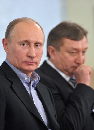 Putin, Sobyanin visit Sambo-70 training center