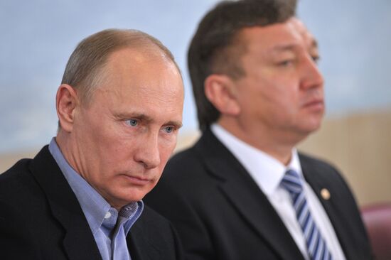 Putin, Sobyanin visit Sambo-70 training center