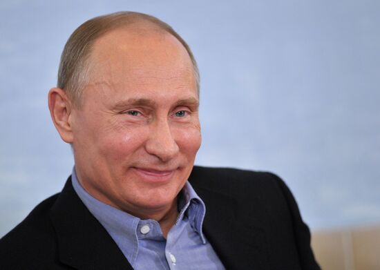 Putin, Sobyanin visit Sambo-70 training center