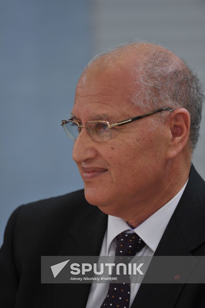 Putin, Sobyanin visit Sambo-70 training center