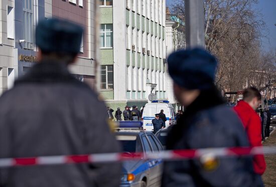 Police free hostages at Astrakhan college
