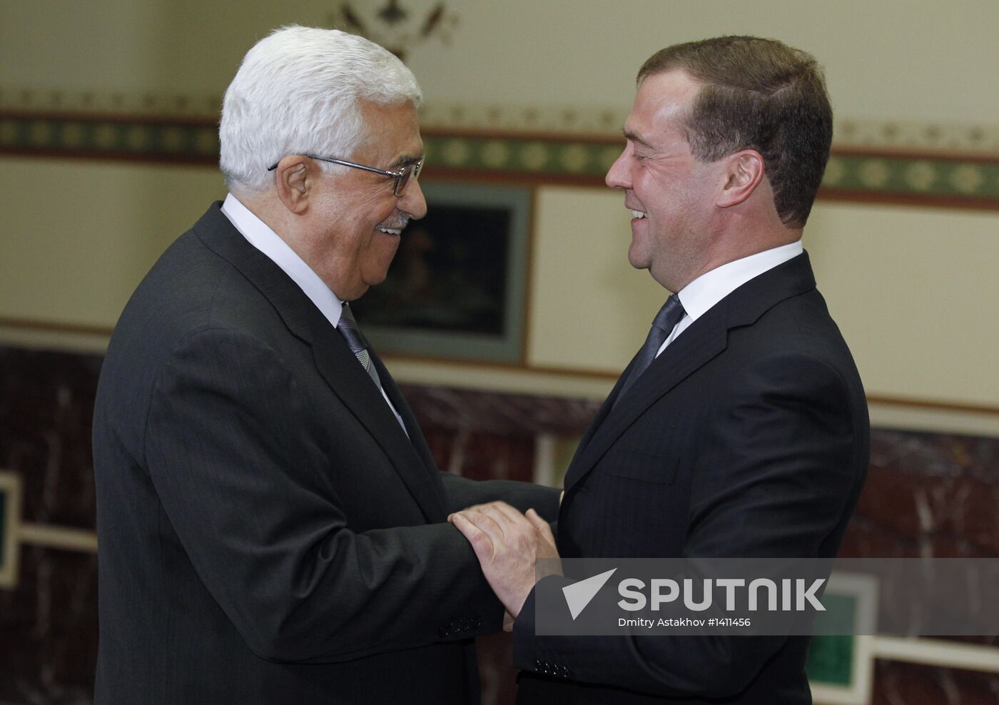 Dmitry Medvedev meets with Mahmoud Abbas