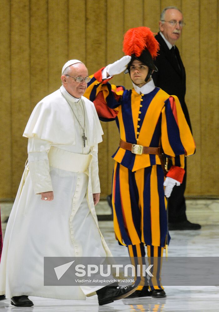 Pope Francis meets with journalists