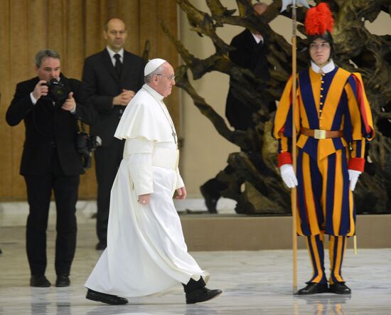 Pope Francis meets with journalists