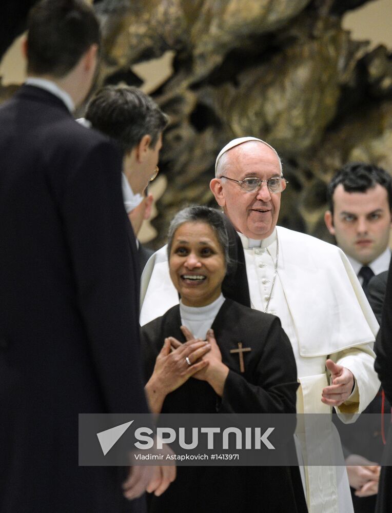 Pope Francis meets with journalists