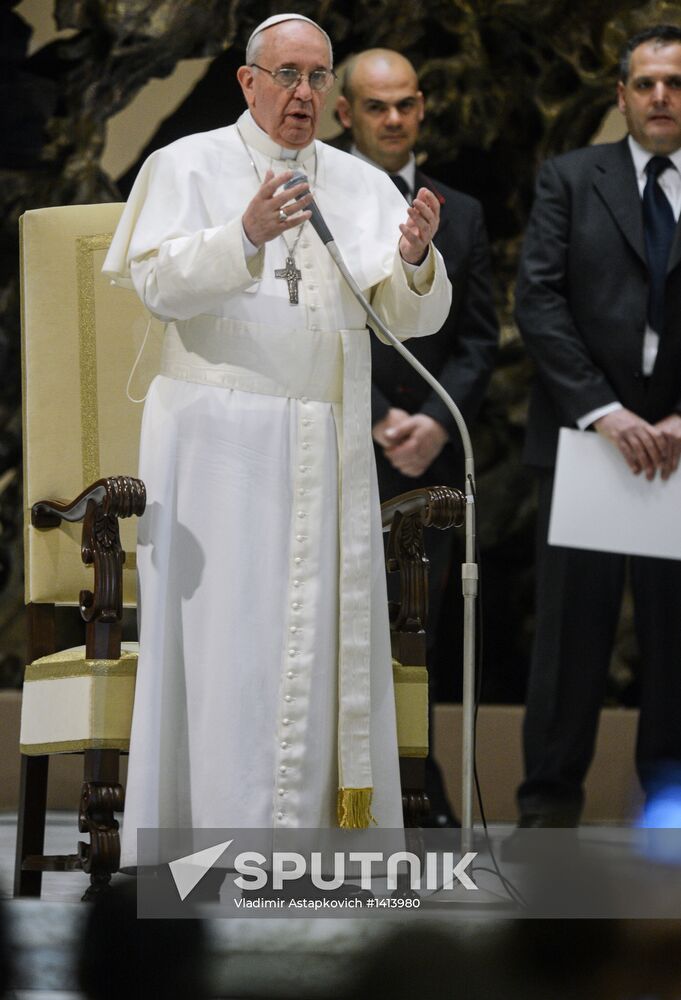 Pope Francis meets with journalists