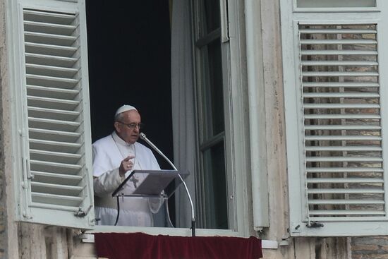 Pope Francis delivers sermon to faithful at Vatican
