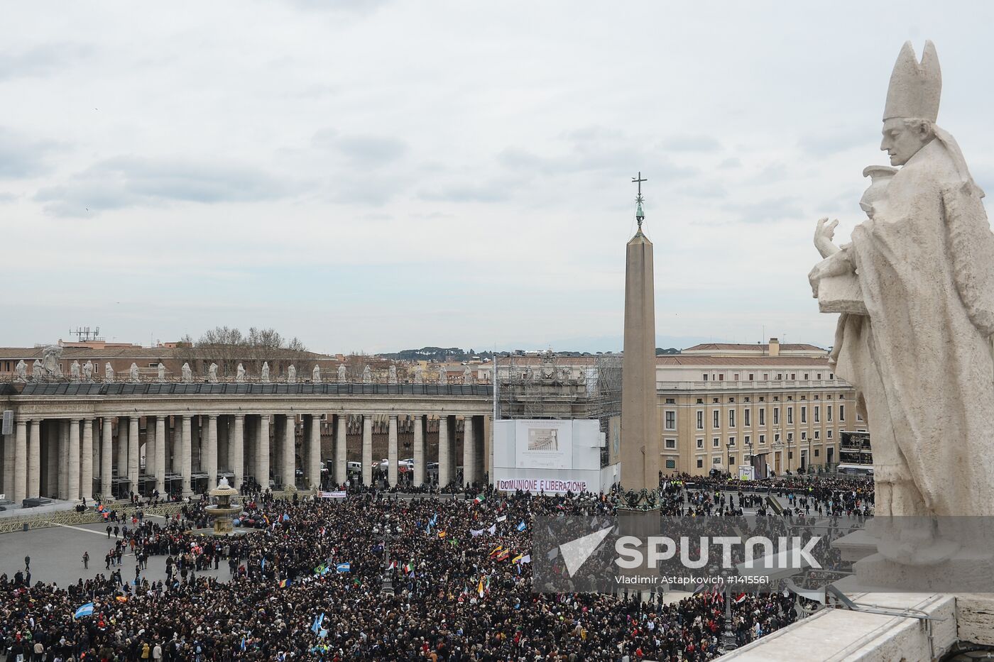 Pope Francis delivers sermon to faithful at Vatican