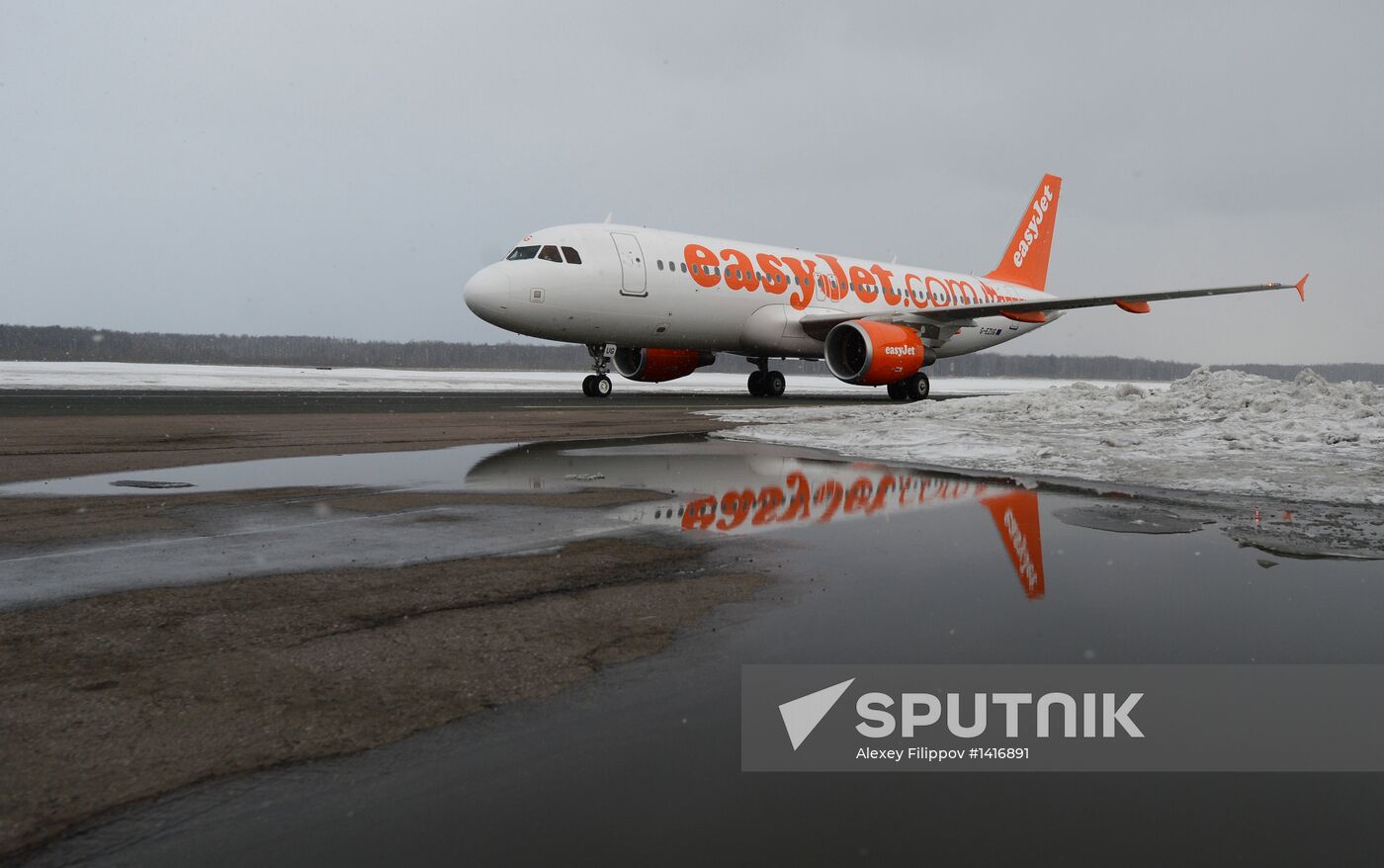 EasyJet flights start