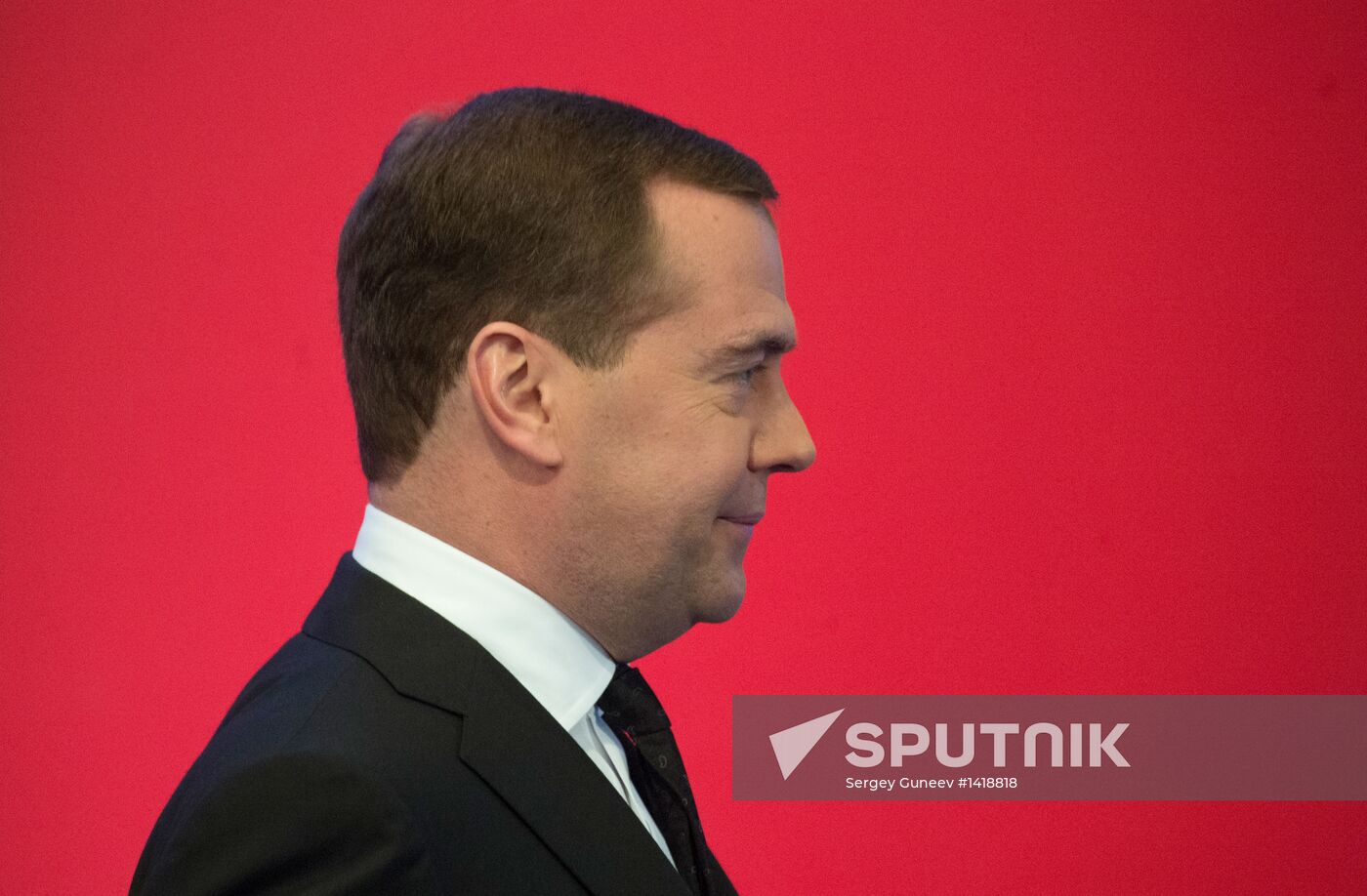 Dmitry Medvedev at conference on military-industrial sector