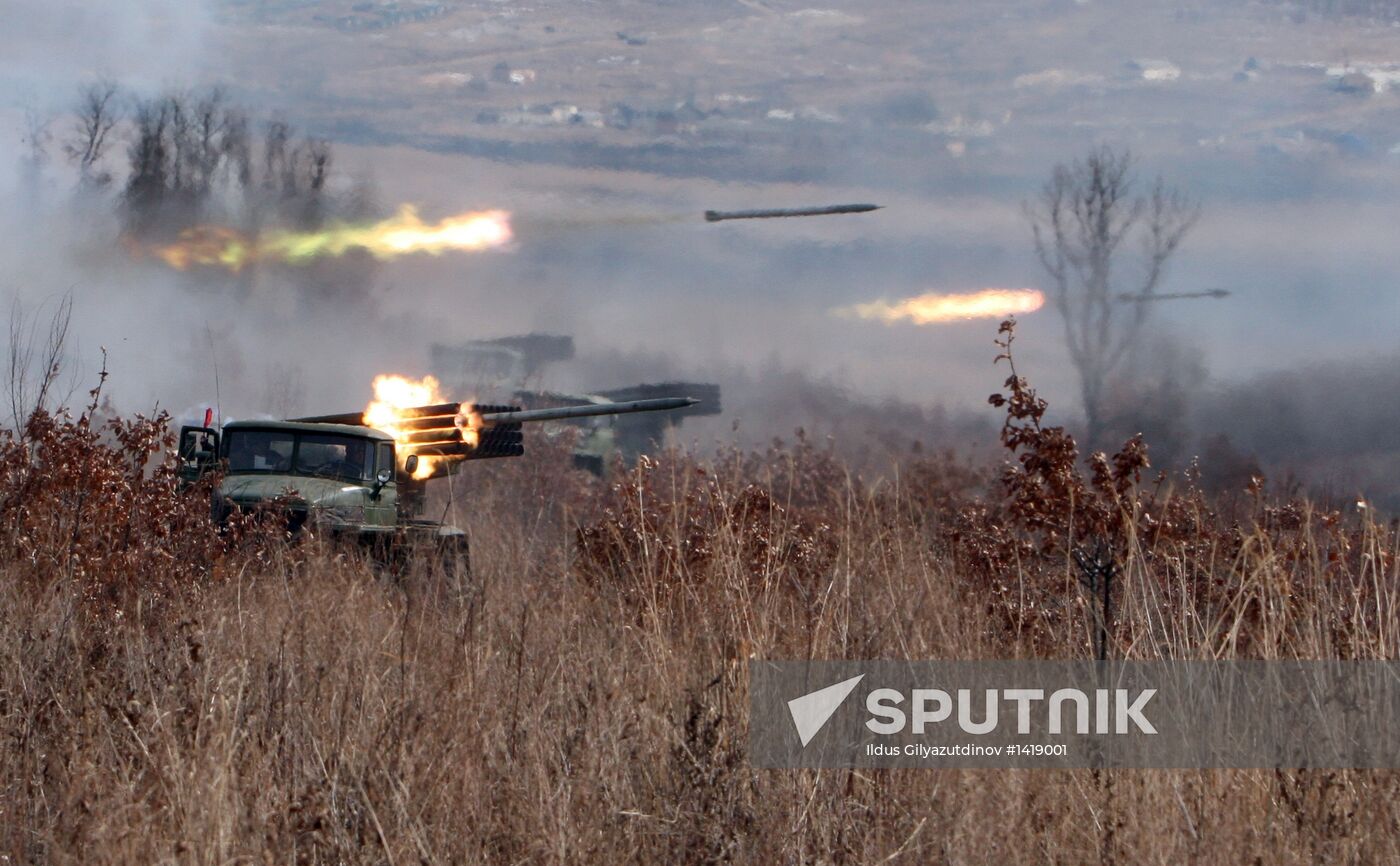 Artillery exercises in Primorye Territory