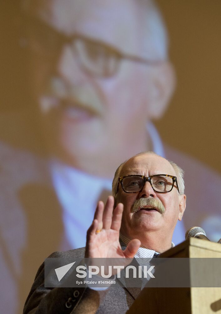 Russian Union of Filmmakers holds its 9th convention
