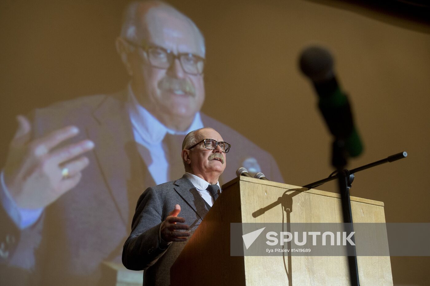 Russian Union of Filmmakers holds its 9th convention