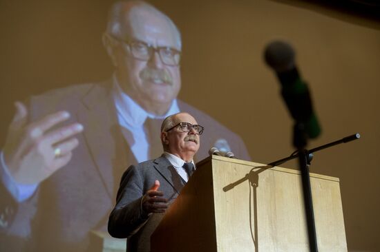 Russian Union of Filmmakers holds its 9th convention