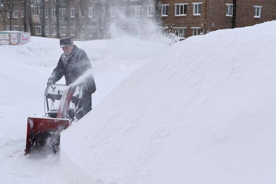 Heavy snowstorm in Yaroslavl