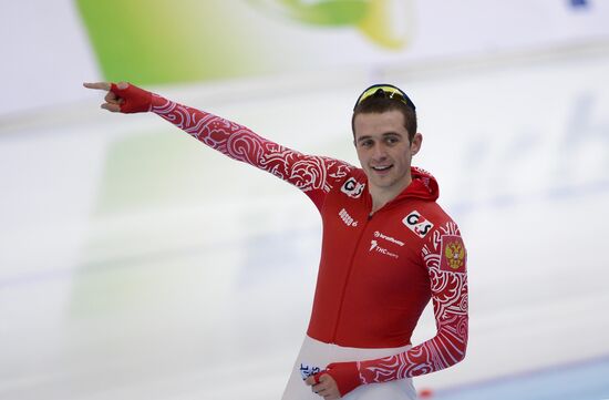 ISU World Single Distances Championships. Men's 1500 m race