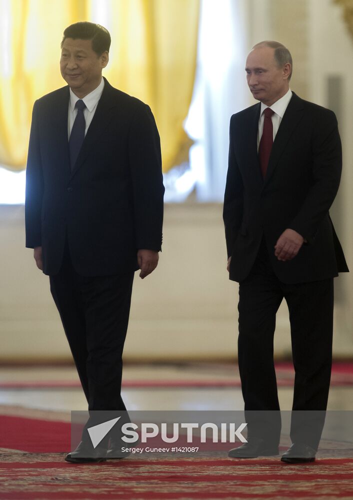 Vladimir Putin meets with Xi Jinping