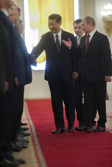 Vladimir Putin meets with Xi Jinping