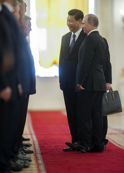 Vladimir Putin meets with Xi Jinping
