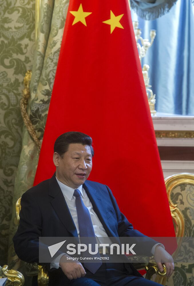 Vladimir Putin meets with Xi Jinping