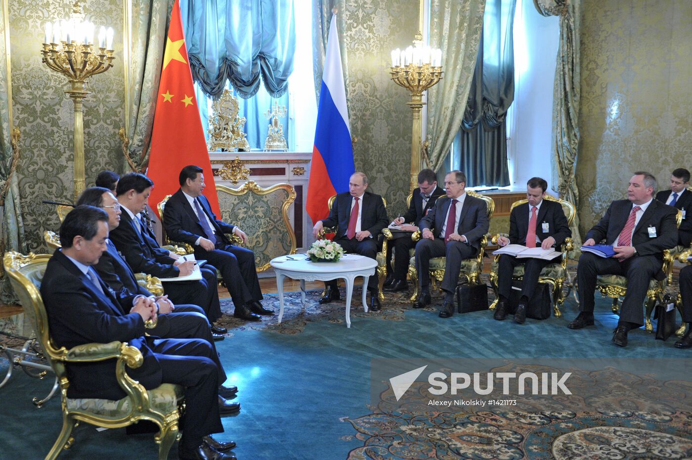 Vladimir Putin meets with Xi Jinping