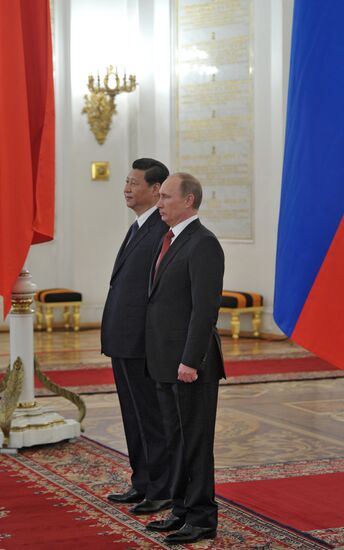 Vladimir Putin meets with Xi Jinping