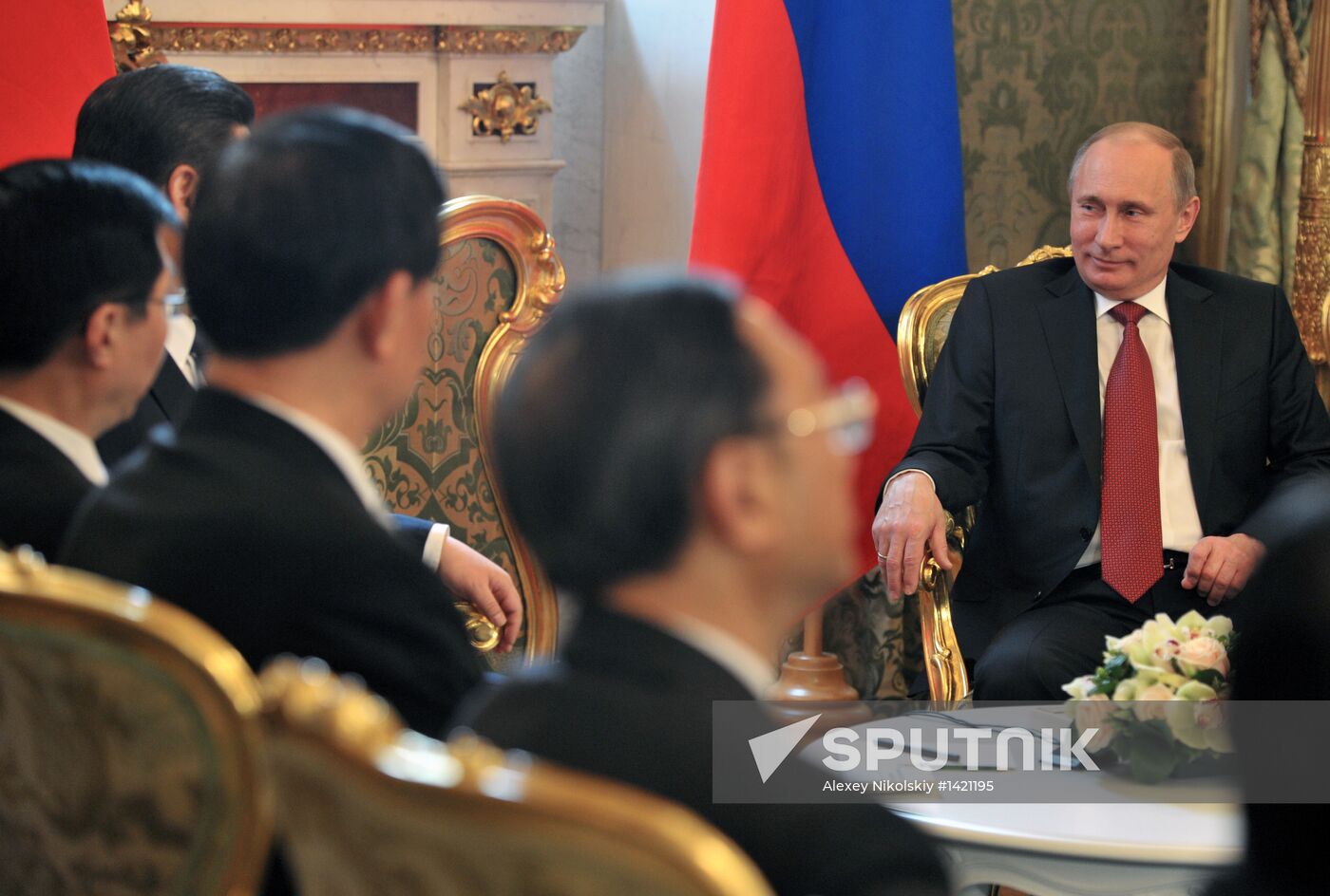 Vladimir Putin meets with Xi Jinping