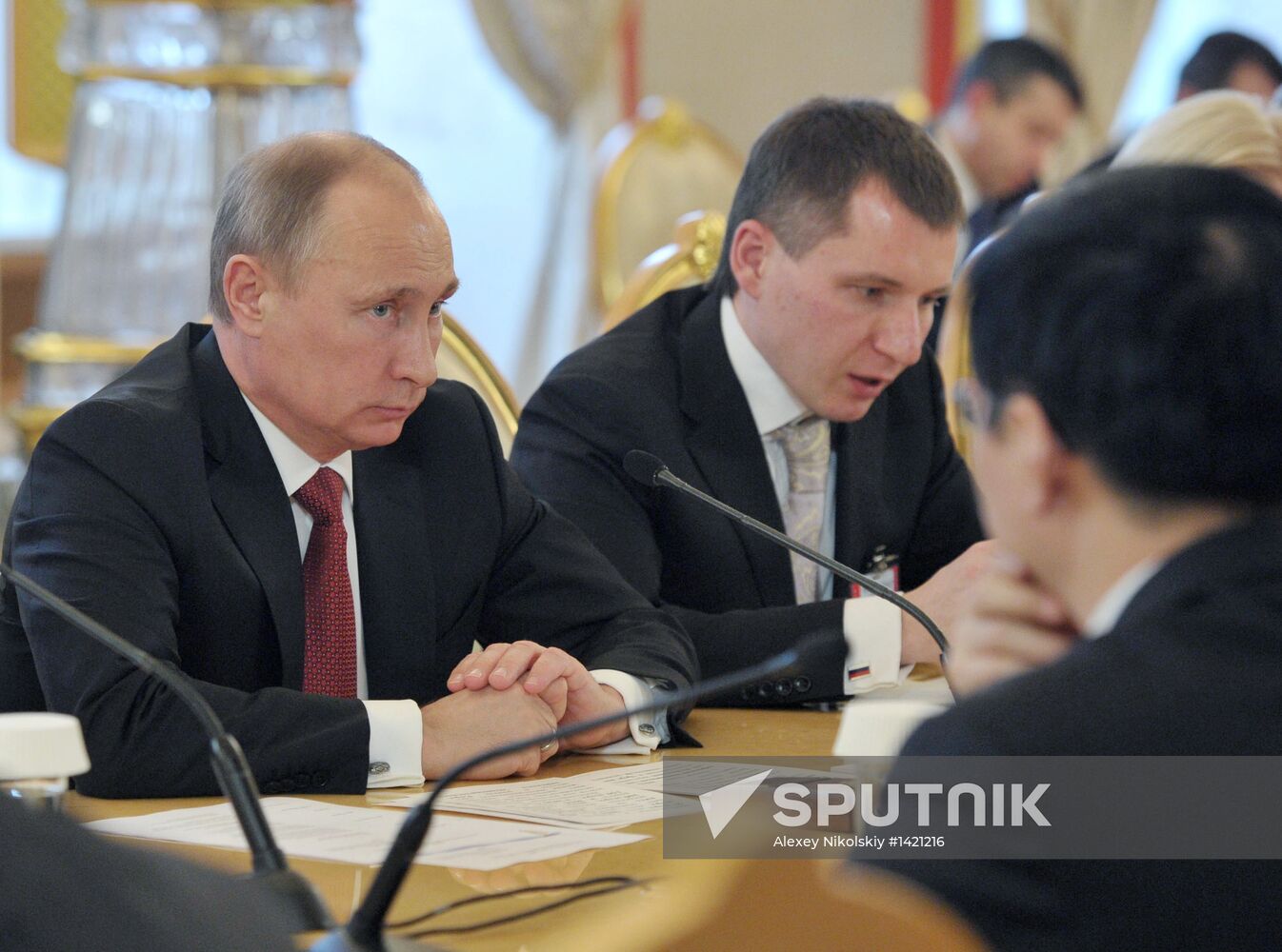 Vladimir Putin meets with Xi Jinping