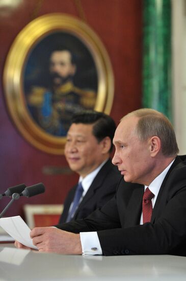 Vladimir Putin meets with Xi Jinping