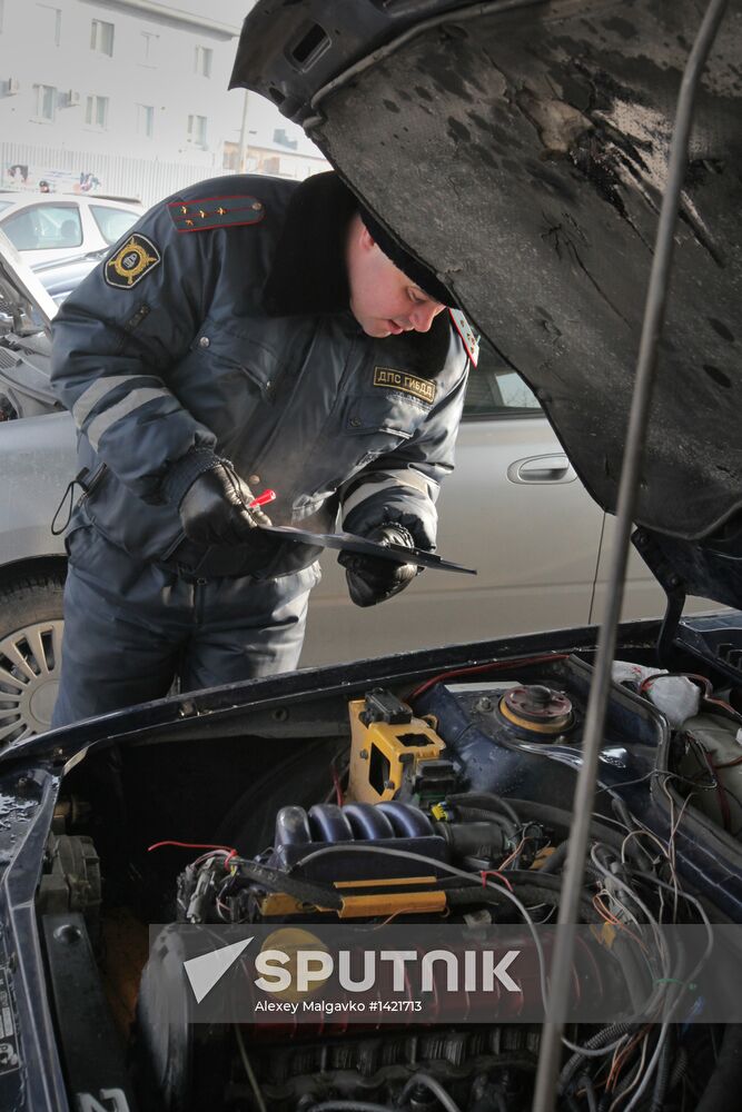 Motor vehicle registration in Omsk