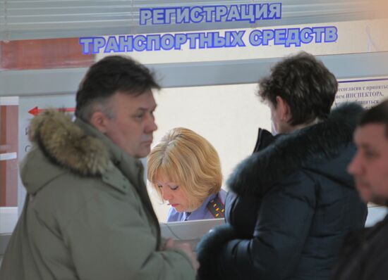 Motor vehicle registration in Omsk