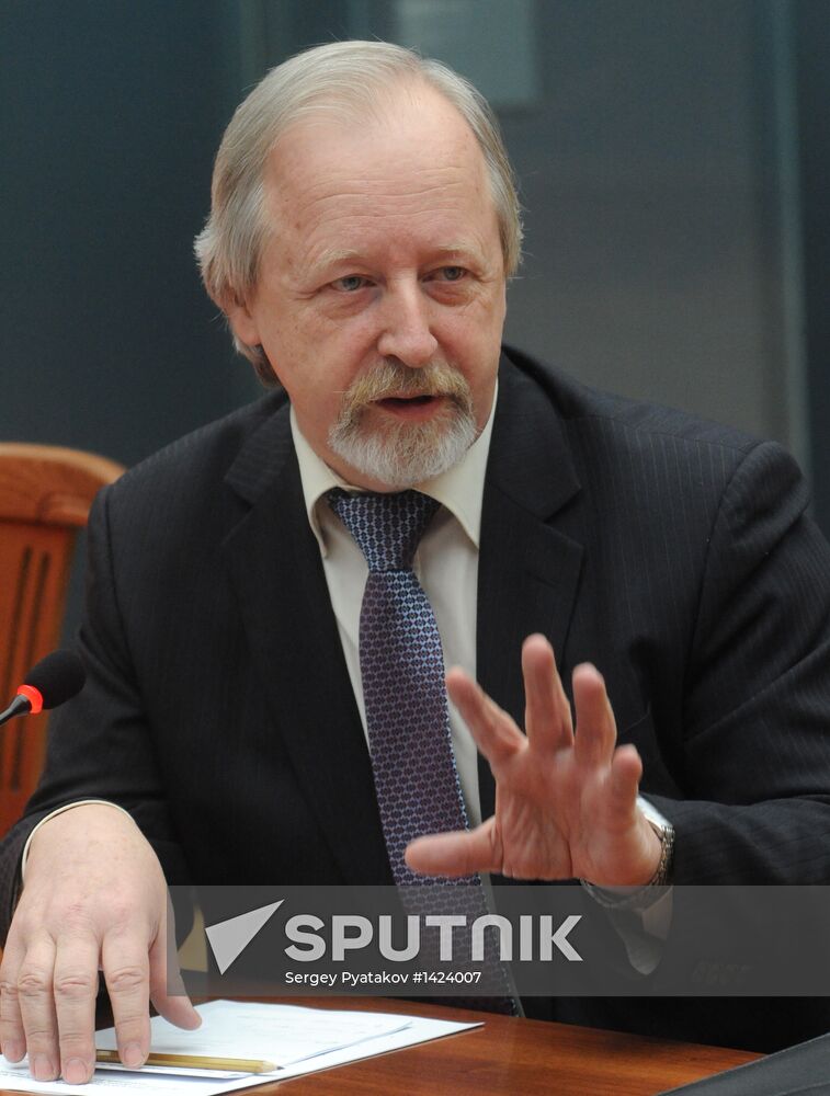 Sergei Naryshkin meets with cultural arts professionals