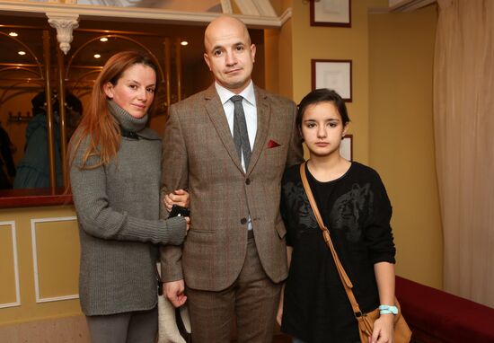 Moscow's "Et Cetera" Theater celebrates 20th anniversary