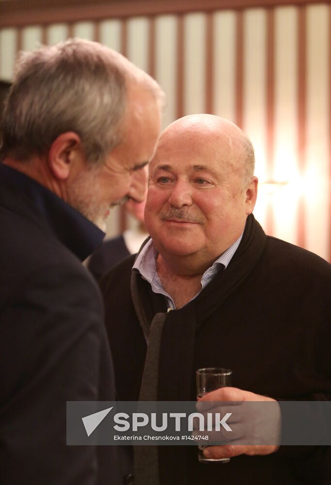 Moscow's "Et Cetera" Theater celebrates 20th anniversary