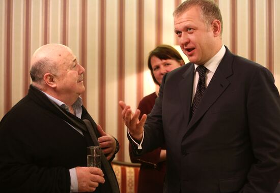 Moscow's "Et Cetera" Theater celebrates 20th anniversary