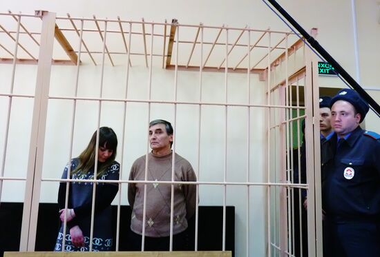 Sentence announced for artist Chernov and his daughter Dina