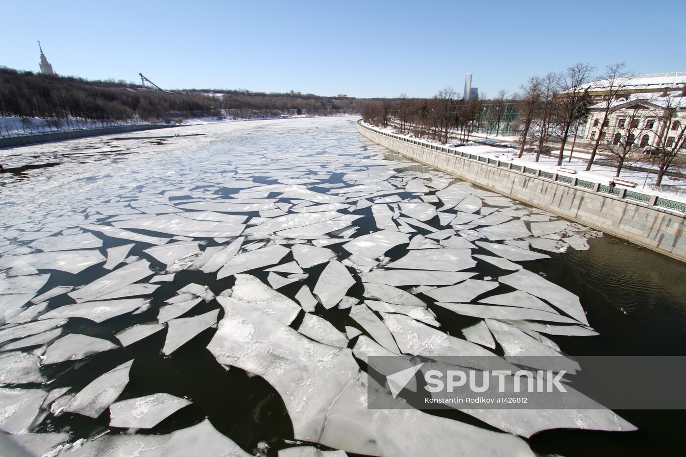 Icebreaker on the Moscow River