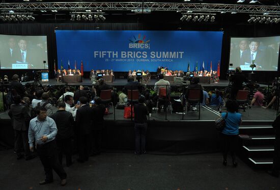 Vladimir Putin attends BRICS summit