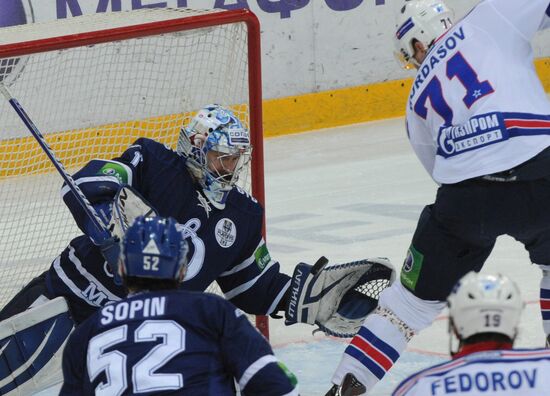 Kontinental Hockey League. Dynamo Moscow vs. SKA St. Petersburg