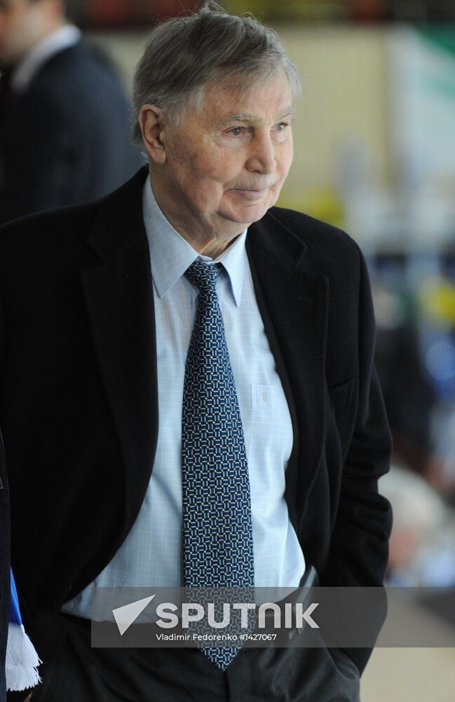Hockey. Dynamo (Moscow) vs. SKA (St. Petersburg)