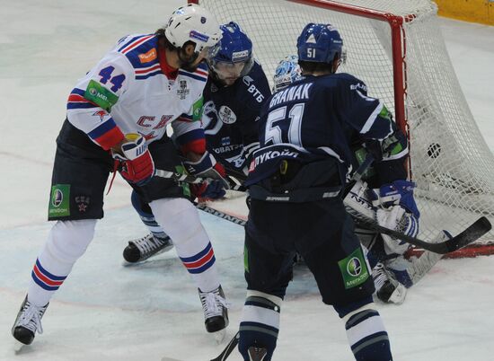 Kontinental Hockey League. Dynamo Moscow vs. SKA St. Petersburg