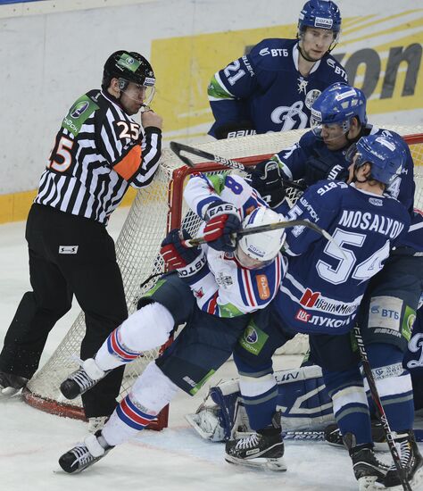 Kontinental Hockey League. Dynamo Moscow vs. SKA St. Petersburg