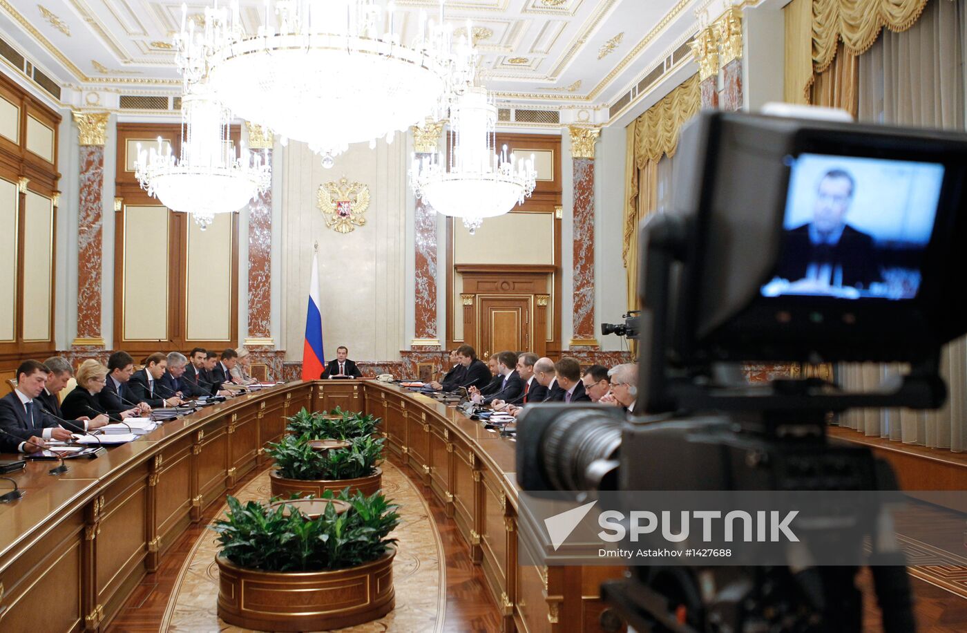 Dmitry Medvedev chairs Russian Government meeting