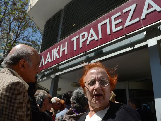 Cyprus banks reopen