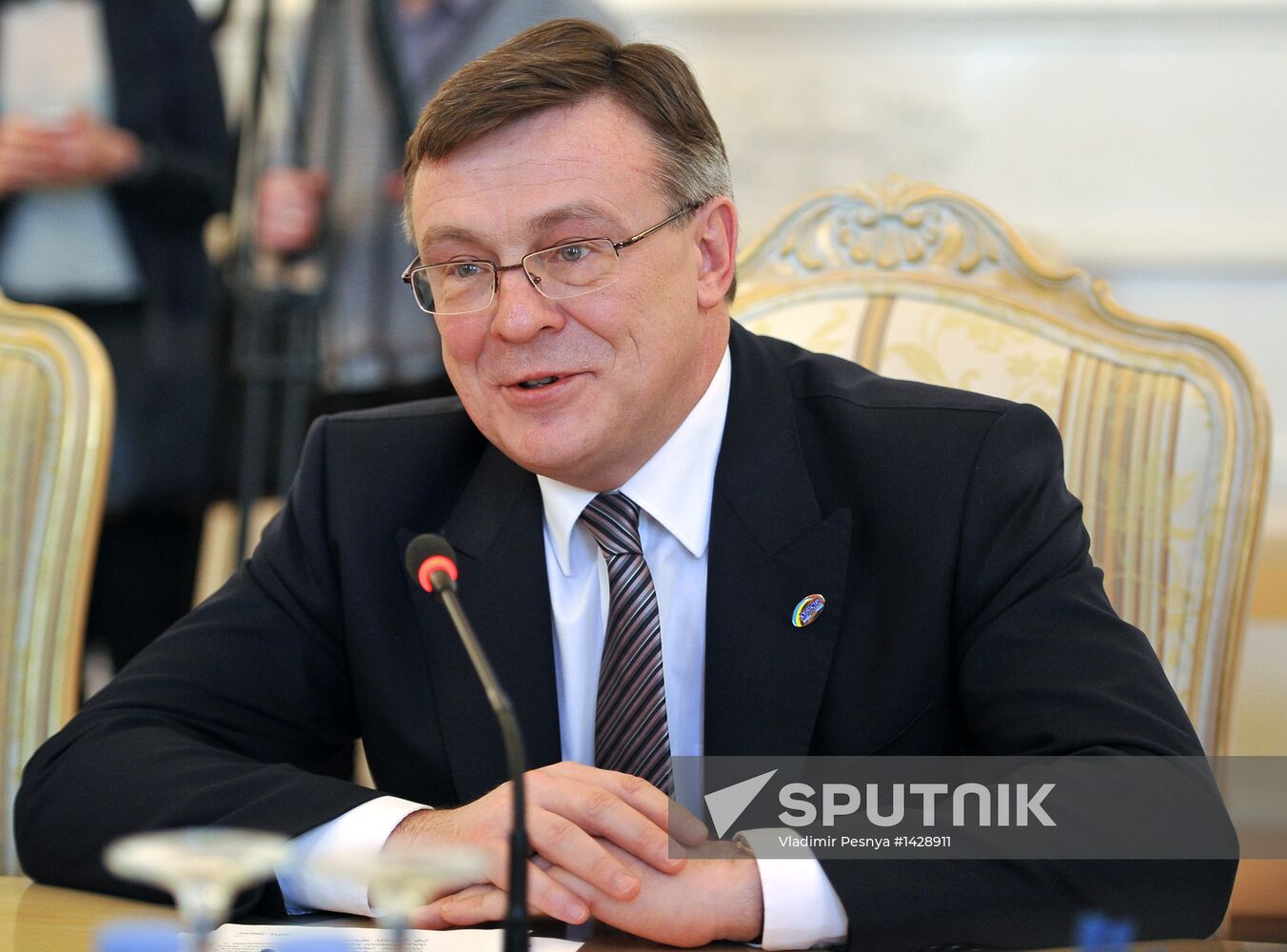 Meeting of Russian and Ukrainian foreign ministers
